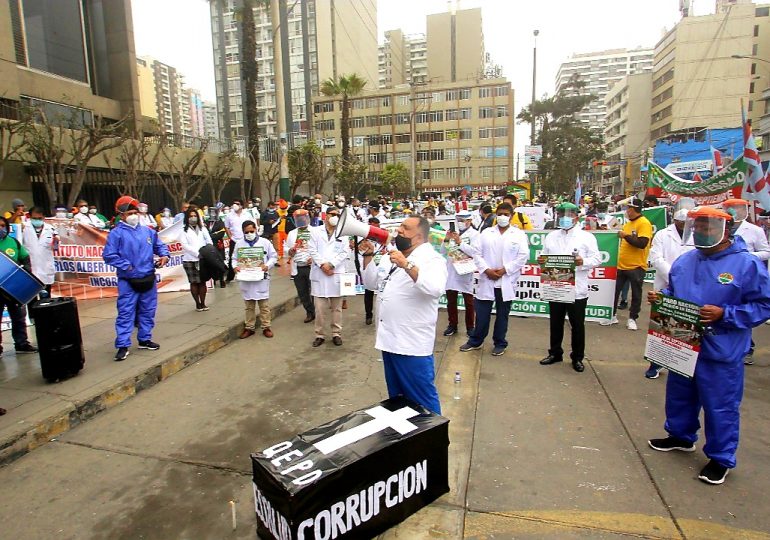 SINAMSSOP denunció a EsSalud ante Defensoría del Pueblo y OIT por atentar contra libertad de expresión y libertad sindical