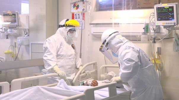 EsSalud advierte que todas las camas UCI en la red de Lima están ocupadas, y a nivel nacional el 82%