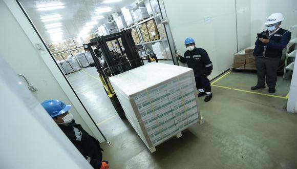 Primeras 300 mil vacunas de Sinopharm ya se encuentran en Cenares