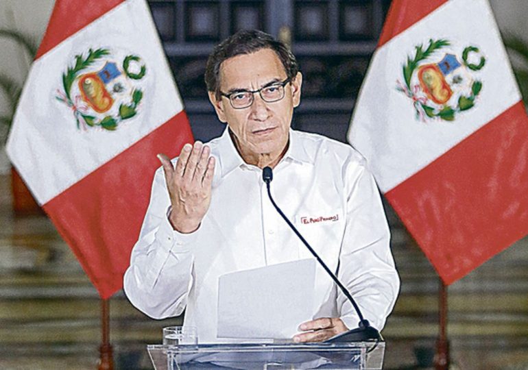 Funcionarios del gobierno de Vizcarra se vacunaron con 2.000 dosis que donó Sinopharm