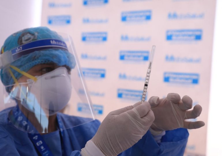 Arequipa: Essalud vacunó a más de 250 trabajadores que estaban con licencia