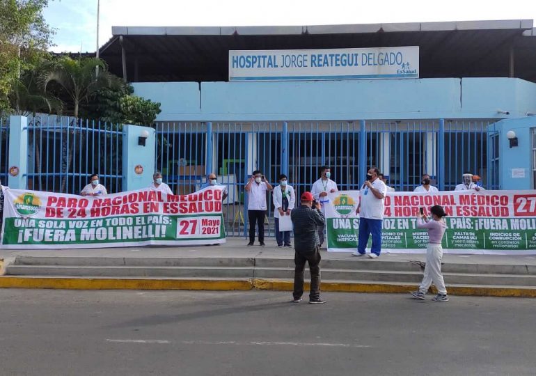 Con éxito se realizó quinto plantón de protesta en hospital Jorge Reátegui de Piura