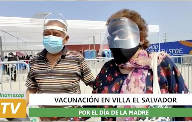 Vacunación en Villa El Salvador por el Día de la Madre