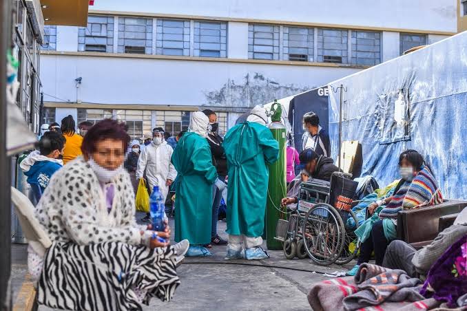 SOS en Arequipa: pandemia arrasa con 800 contagiados y 40 muertes diarias en EsSalud y Minsa por incapacidad de gestión