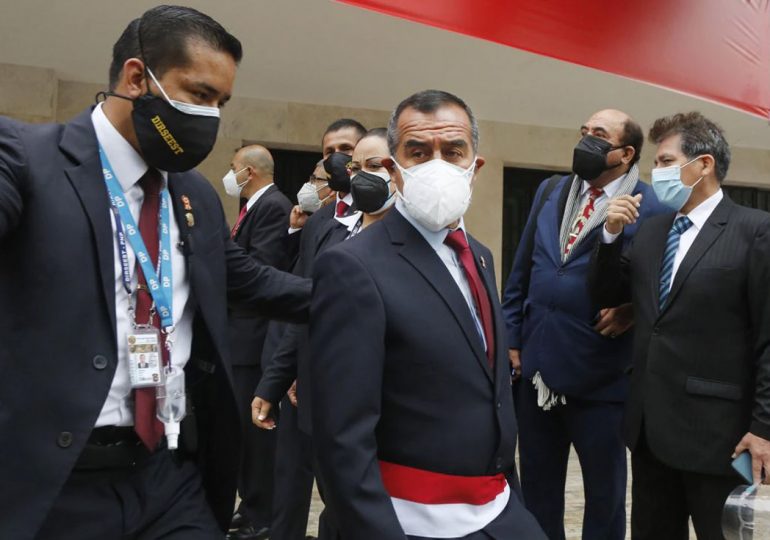 Iber Maraví no va más como ministro de Trabajo: Guido Bellido le pidió su renuncia