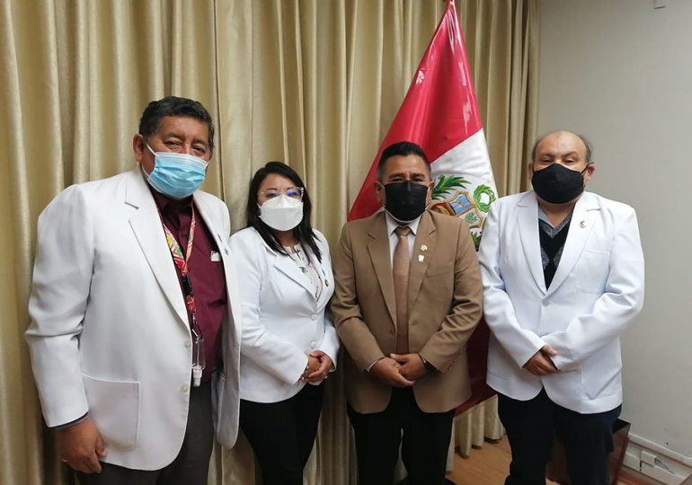 Cirujanos Dentistas otorgan reconocimiento a congresista Jorge Marticorena por apoyo a promoción de salud bucal en el país