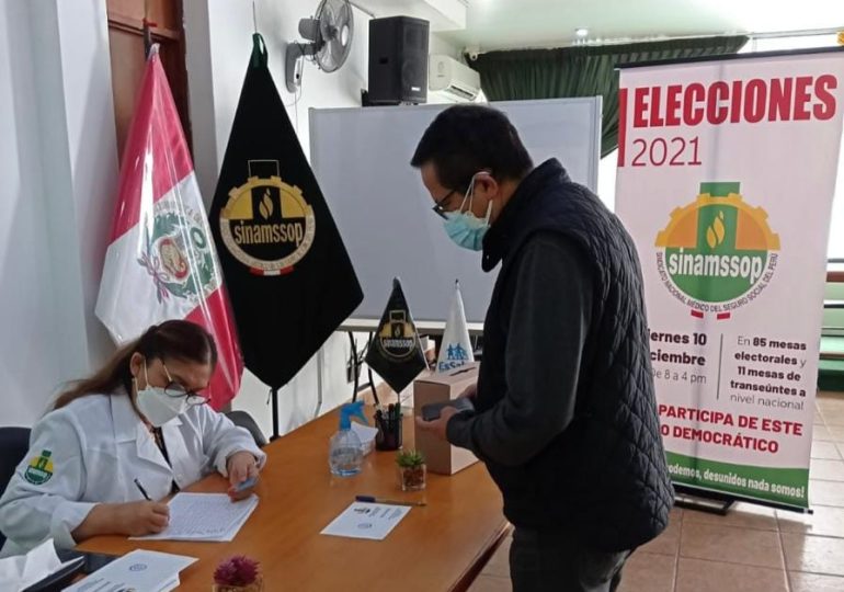 Comité Electoral Central proclamó ganadora de las elecciones a lista 1 del Dr. Manuel Vázquez Gálvez