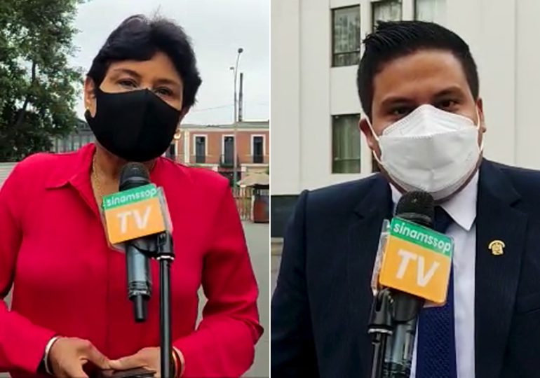 Congresistas Diego Bazán y Norma Yarrow saludan por Navidad a médicos del SINAMSSOP