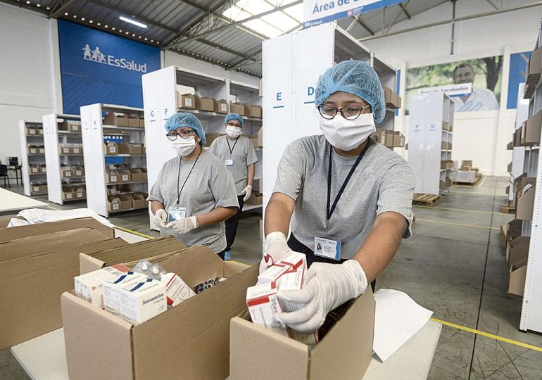 Medicamentos y materiales médicos a punto de vencer