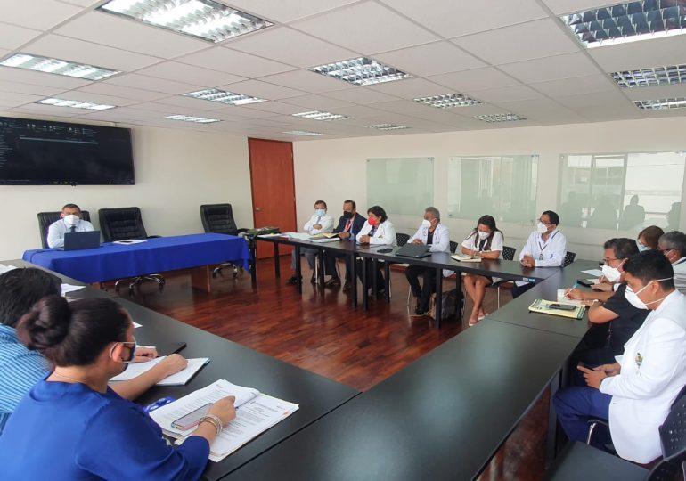 SINAMSSOP presentó propuesta de escala salarial para los profesionales médicos y aseguró que luchará por alcanzarla