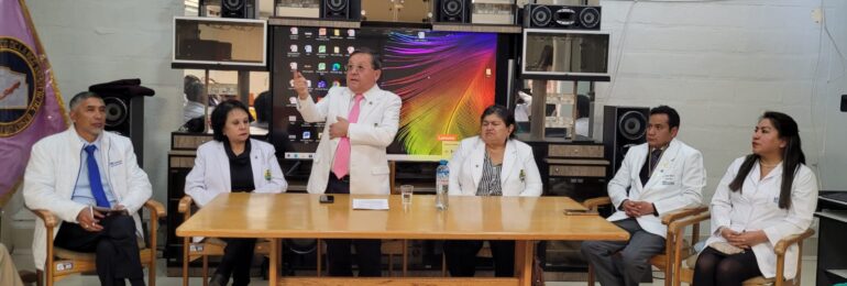 Dirigentes nacionales sostuvieron reunión con integrantes del cuerpo médico del Hospital Nacional “Adolfo Guevara Velasco”