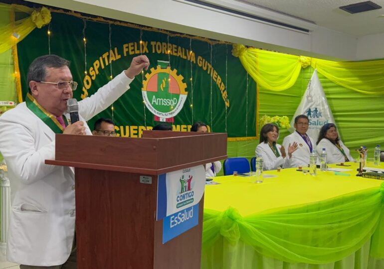 Manuel Vásquez: “Exigiremos culminar Negociación Colectiva 2015 y el pago de un bono no menor de 5 mil soles”