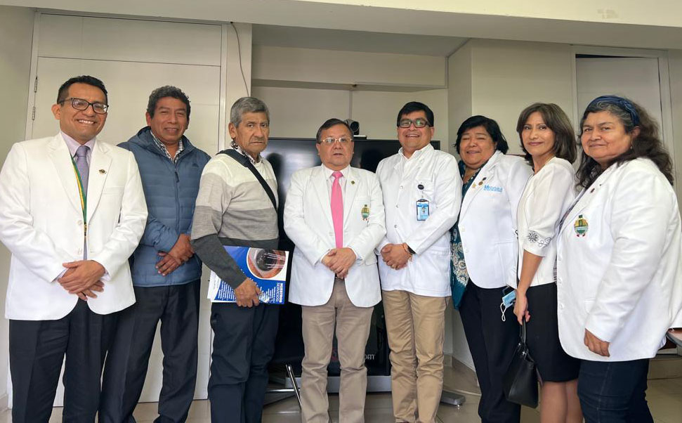 Presidentes de cuerpos médicos de la Red Asistencial Ica en reunión con gerente exigieron mejoras para sus centros asistenciales